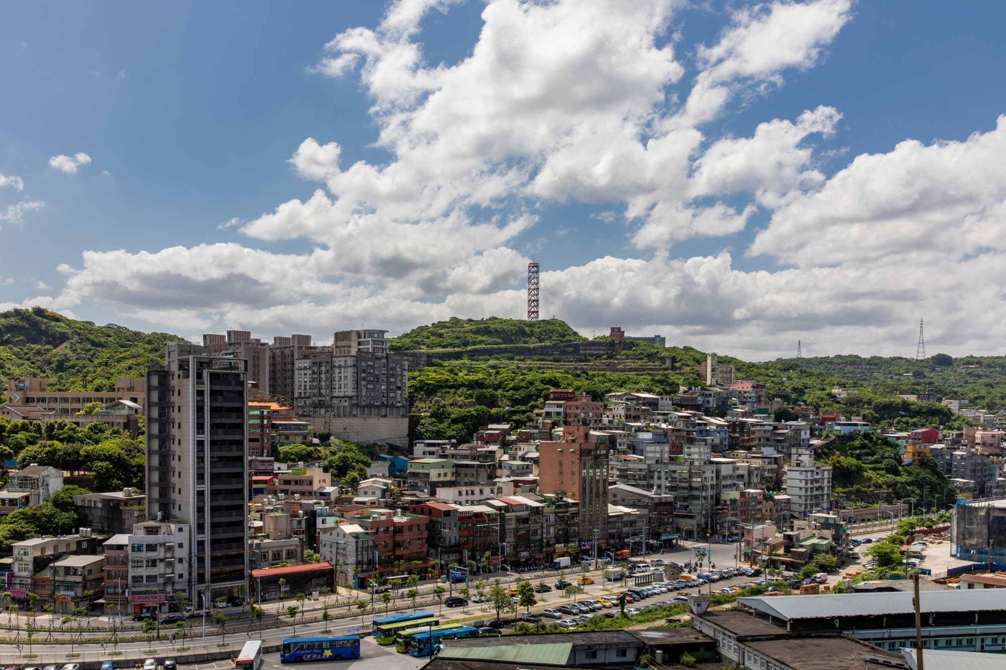 台湾基隆市の街並み