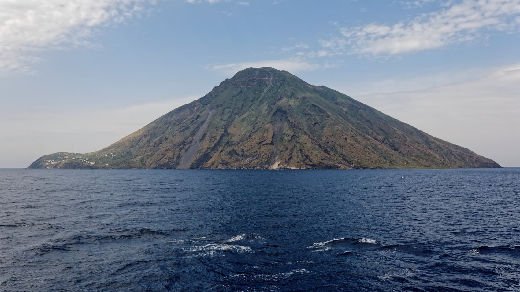 世界遺産「ストロンボリ島」