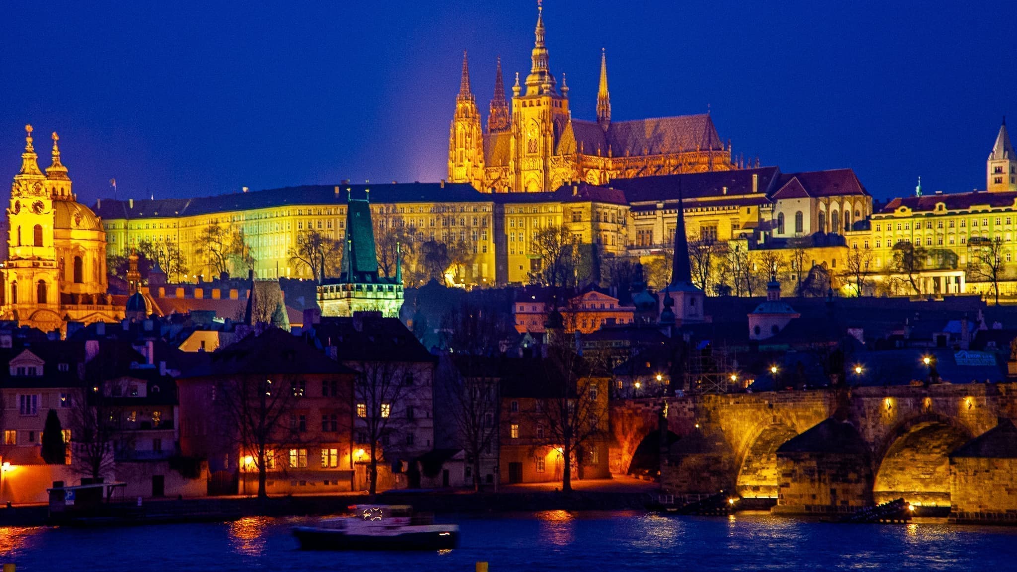 世界遺産「プラハ歴史地区の夜景」